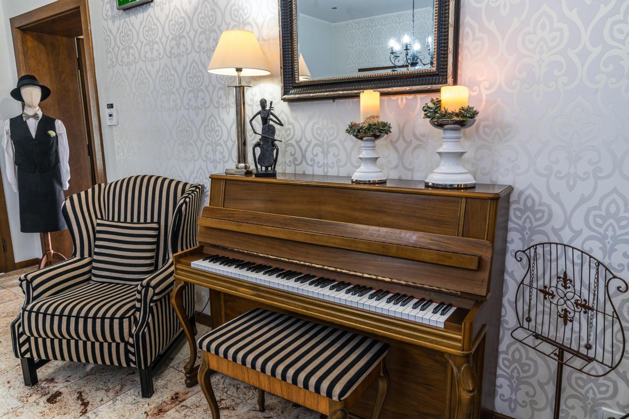 Hotel Biala Koszula Tleń Zewnętrze zdjęcie