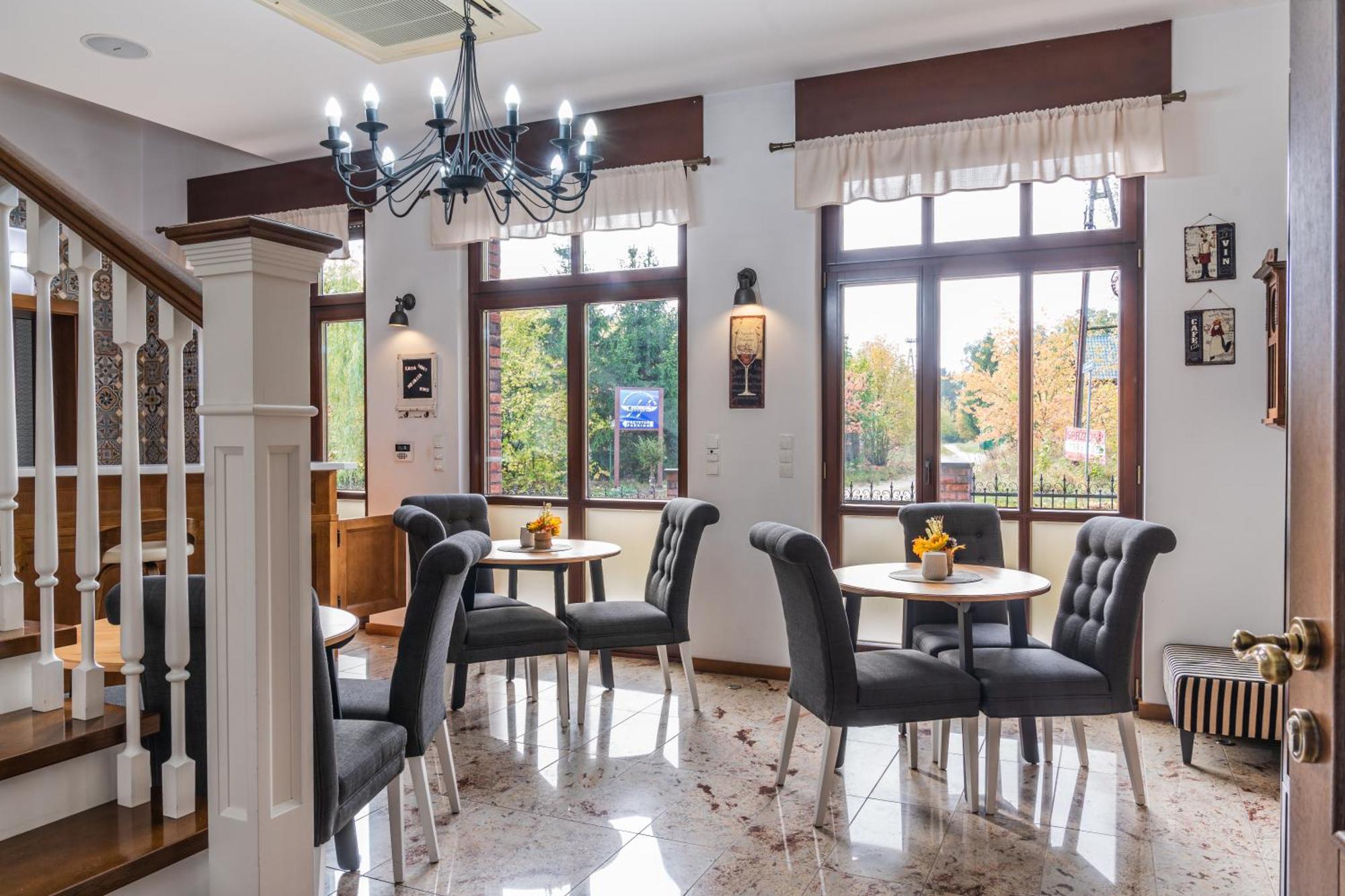 Hotel Biala Koszula Tleń Zewnętrze zdjęcie