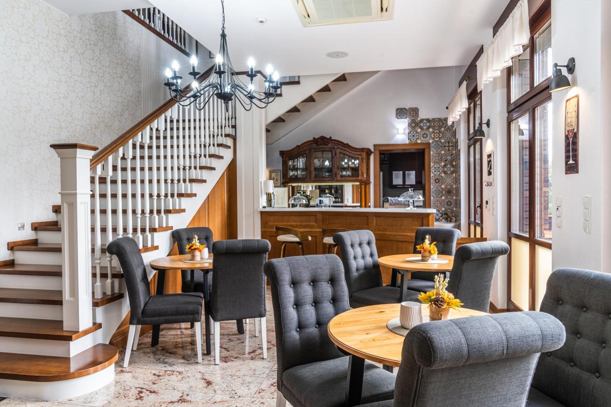 Hotel Biala Koszula Tleń Zewnętrze zdjęcie