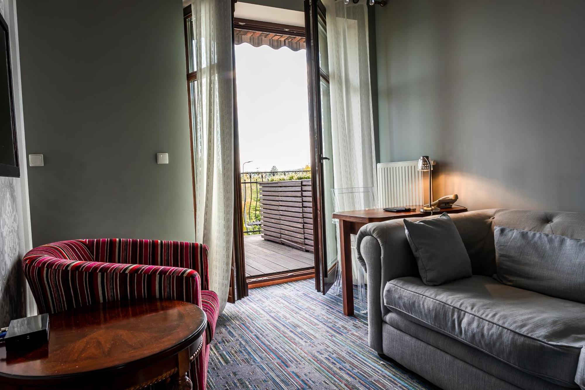 Hotel Biala Koszula Tleń Zewnętrze zdjęcie