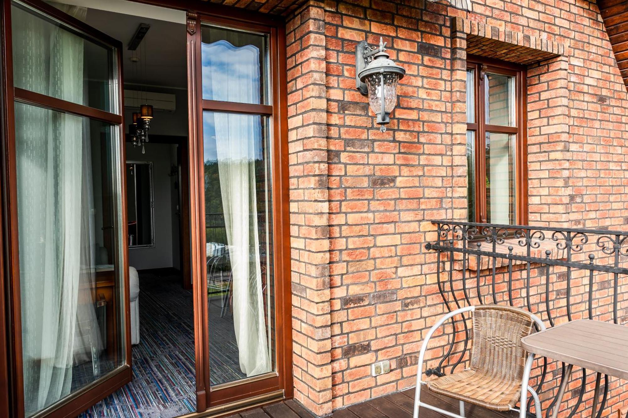 Hotel Biala Koszula Tleń Zewnętrze zdjęcie